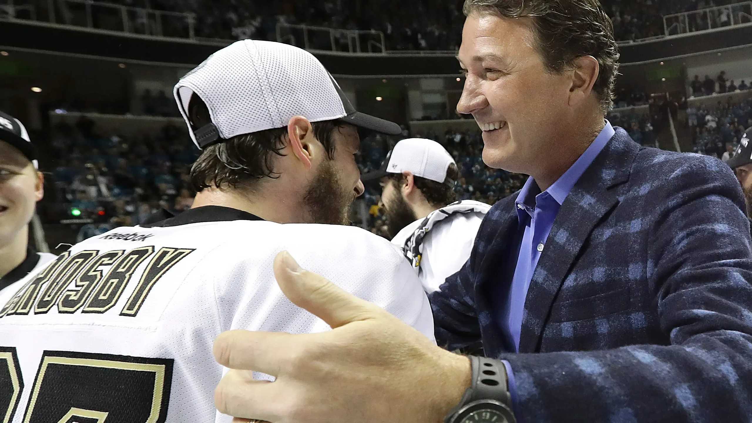 Living With Legends: Six Surprising NHL Roommate Stories